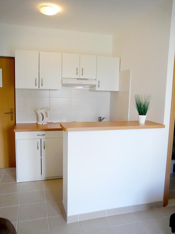 Apartment Luna Drvenik  Chambre photo